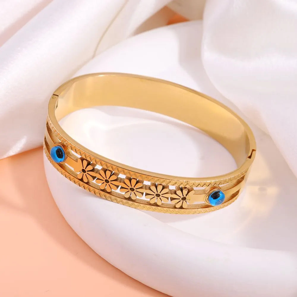 Evil Eye Bangle - Girlee