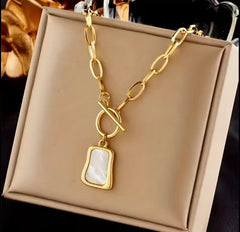 Geometric Pedant Golden Necklace