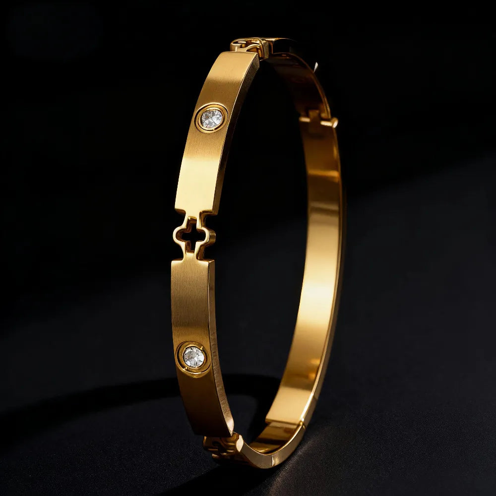 Clover Four Leaf Bangle - Girlee