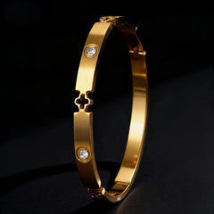 Clover Four Leaf Bangle - Girlee