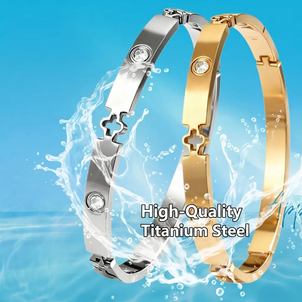 Clover Four Leaf Bangle - Girlee