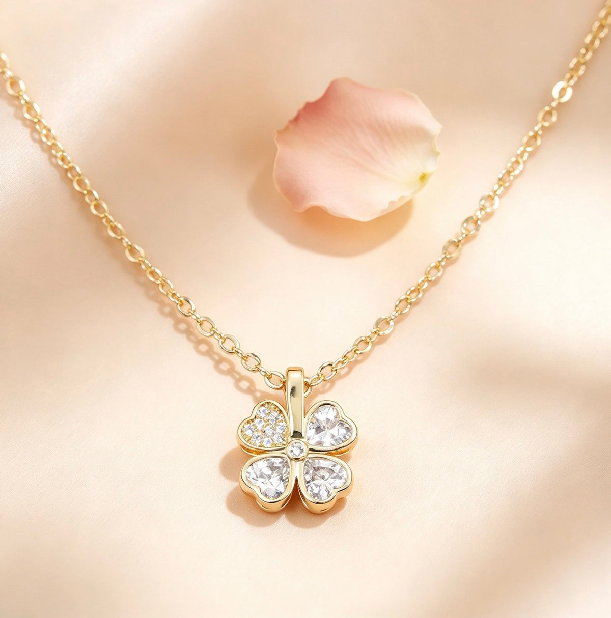 Four Leaf Clover Design Necklace