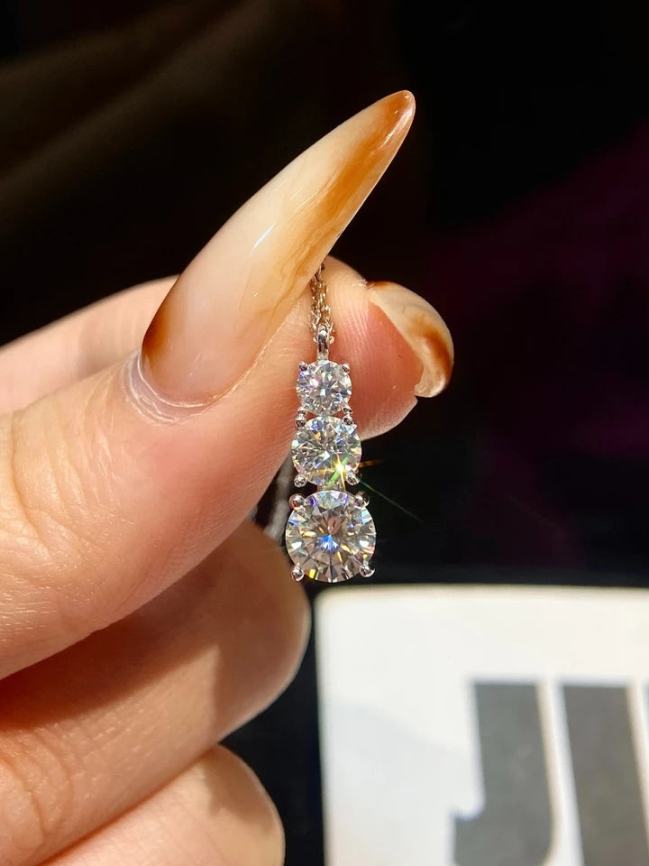 1.8CT Moissanite Pendant Necklace For Women